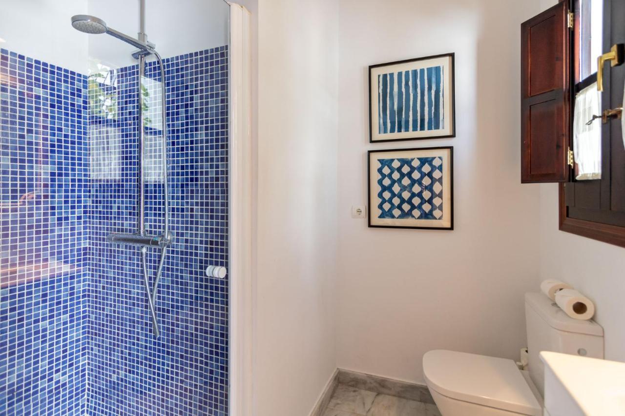 Abades Giralda Deluxe By Valcambre Apartment Sevilla Bagian luar foto