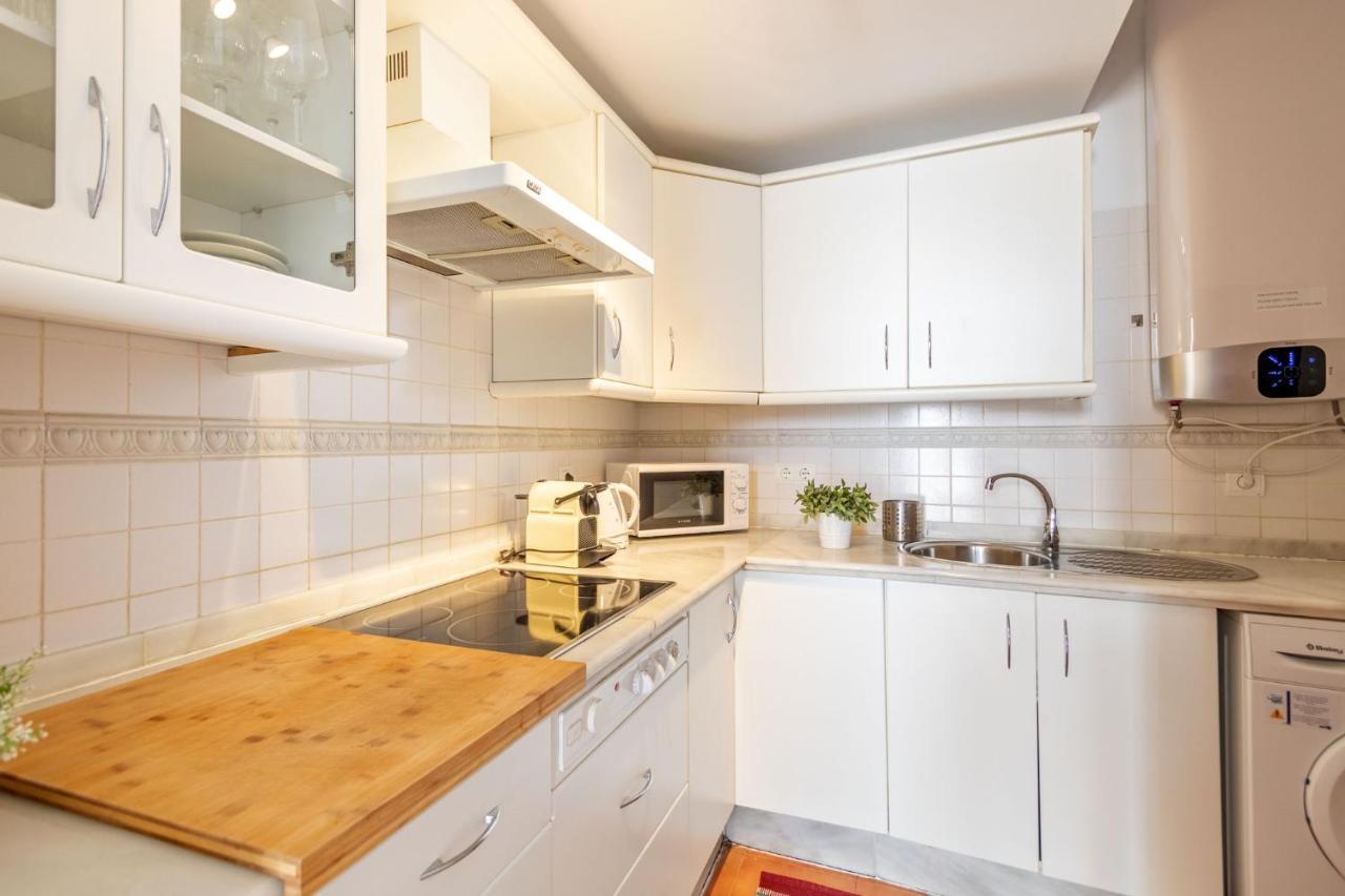 Abades Giralda Deluxe By Valcambre Apartment Sevilla Bagian luar foto