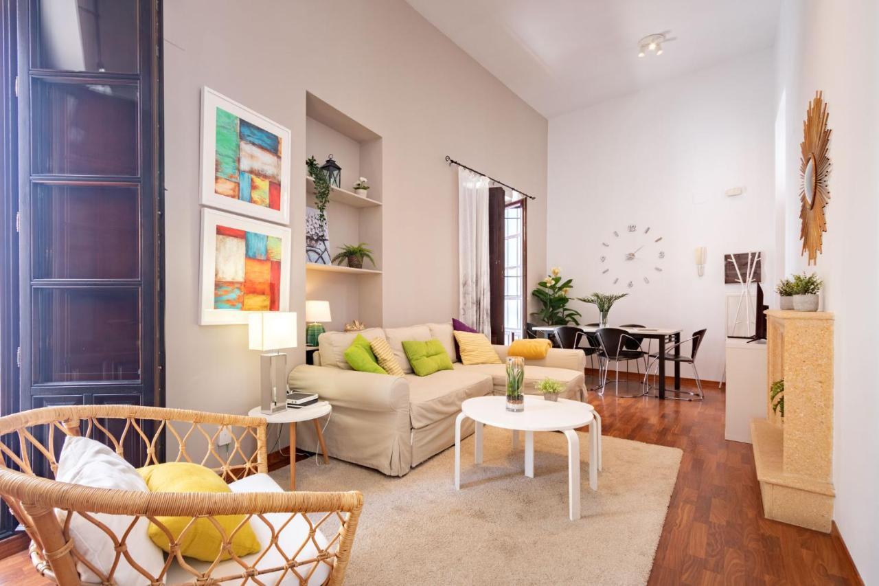 Abades Giralda Deluxe By Valcambre Apartment Sevilla Bagian luar foto