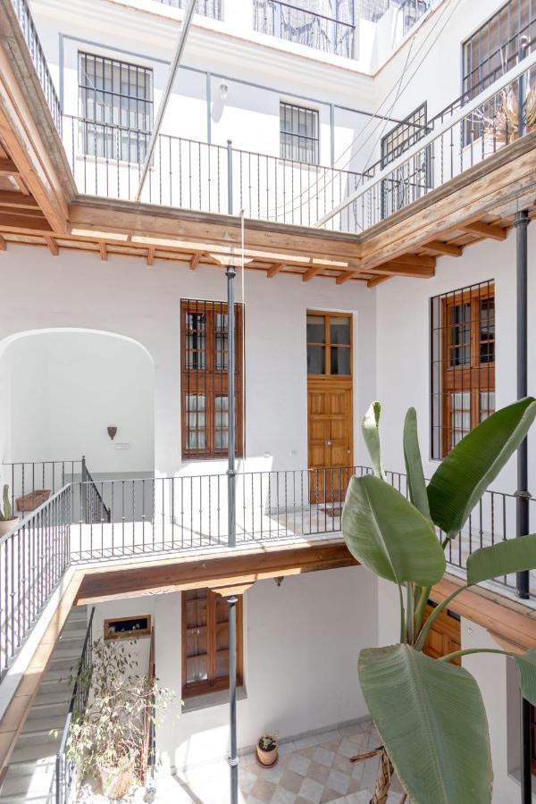 Abades Giralda Deluxe By Valcambre Apartment Sevilla Bagian luar foto