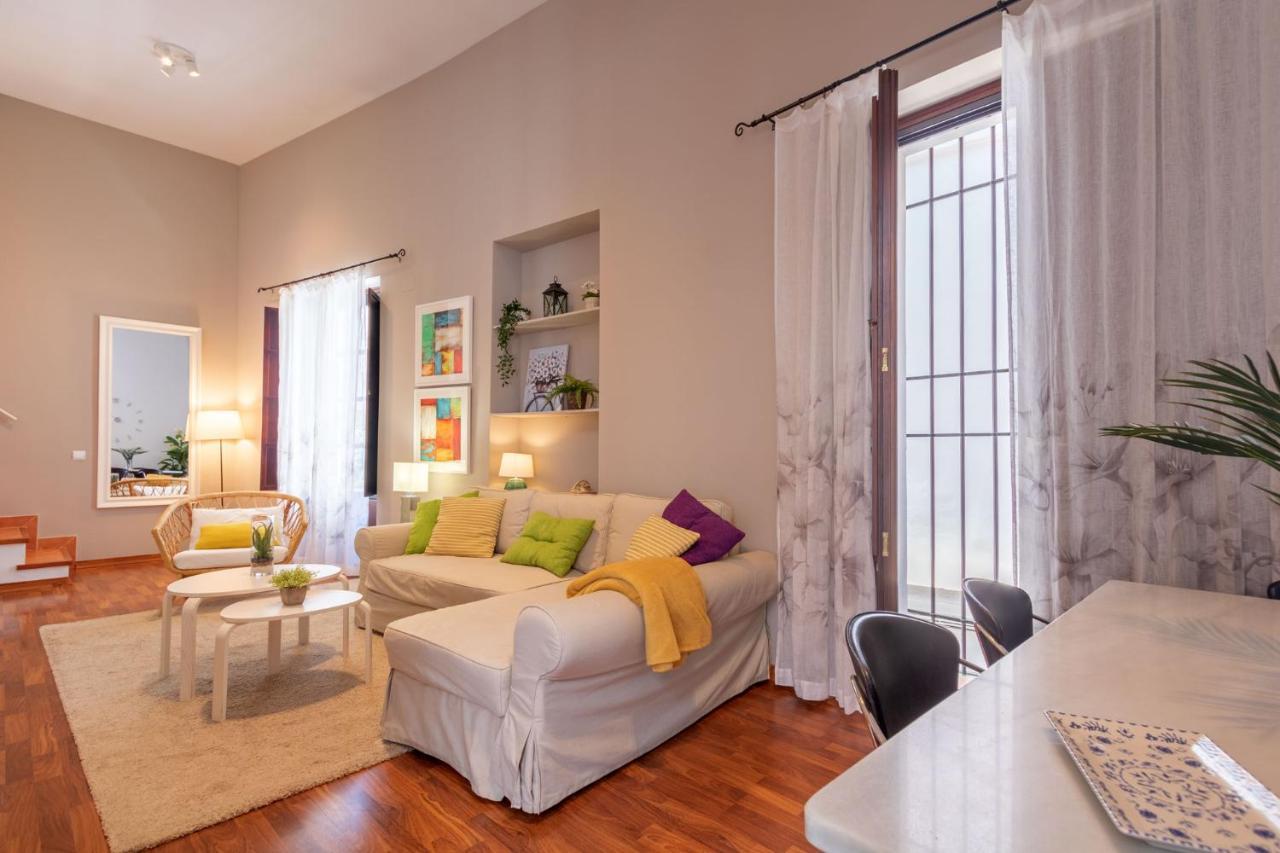 Abades Giralda Deluxe By Valcambre Apartment Sevilla Bagian luar foto